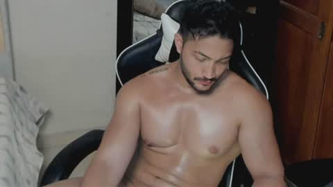 luis_baptista online show from August 13, 12:46 am