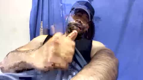 Andrew Hunk online show from May 7, 6:58 am