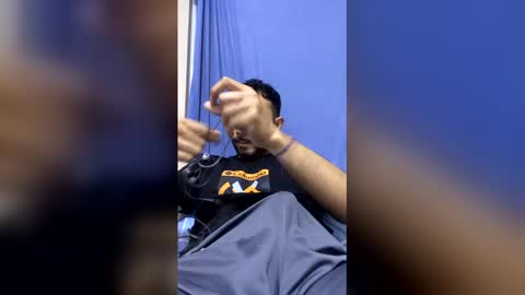 Andrew Hunk online show from May 25, 5:42 am