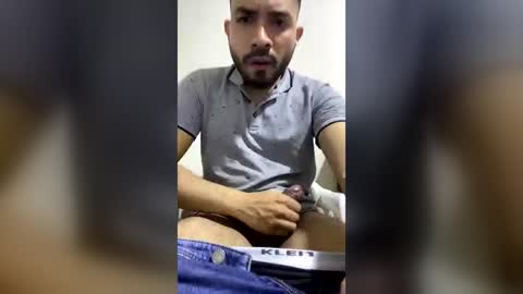 Andrew Hunk online show from July 27, 8:42 am