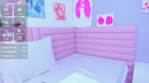 luisa_boobs_ online show from August 9, 1:17 am