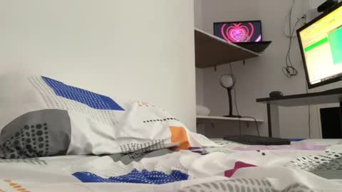   Luisa Fernanda  online show from August 14, 3:43 am