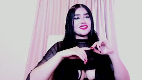 Luisa Diaz online show from August 2, 8:38 pm
