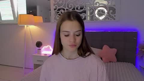 LuisaClover online show from August 13, 1:25 pm
