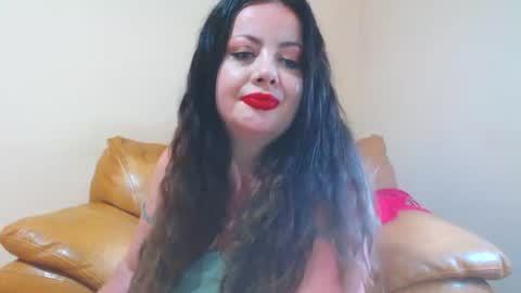 Louisa online show from August 10, 3:02 pm