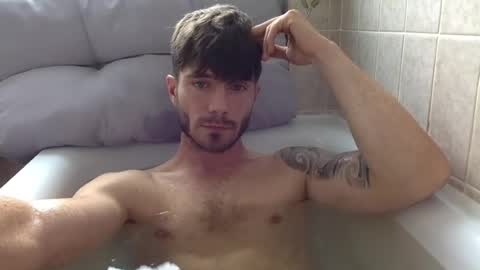 Luis Badx online show from August 6, 1:10 pm