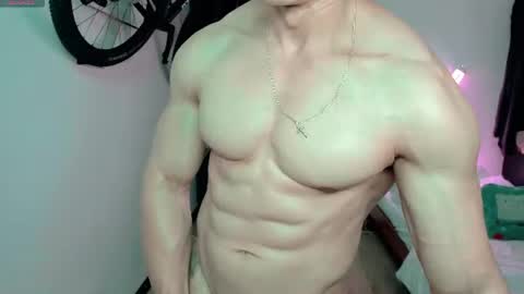 Luis Fer online show from June 18, 12:43 am