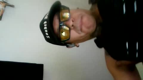 luisjg24hrs online show from August 11, 2:41 pm