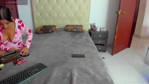 Luissa online show from August 2, 1:51 pm