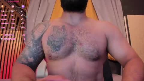 luke__09 online show from August 15, 1:04 pm