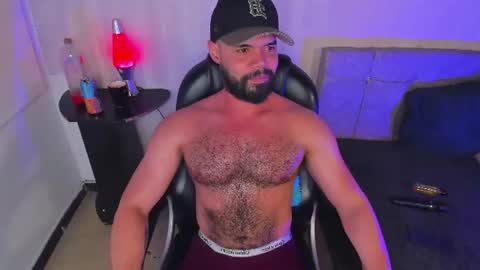 luke diaz7 online show from August 5, 10:52 pm