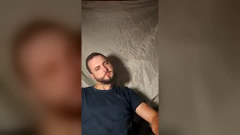 lukepetrovic online show from August 16, 1:42 am