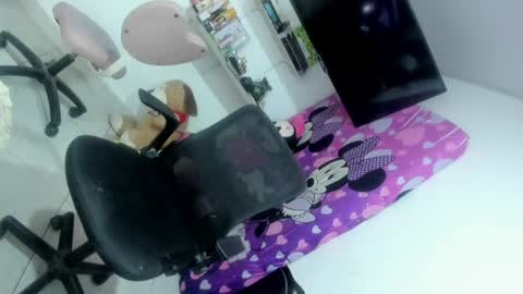 lukyhotgaby online show from August 10, 6:20 pm