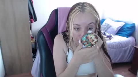 Vicky online show from July 29, 6:26 pm