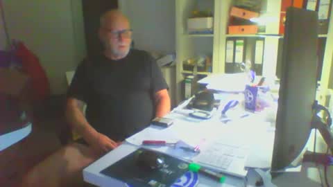 luley58 online show from June 2, 1:19 am