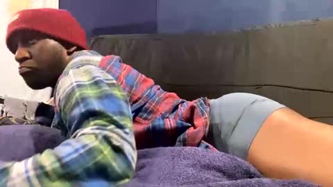 LulHbk online show from April 30, 12:52 pm