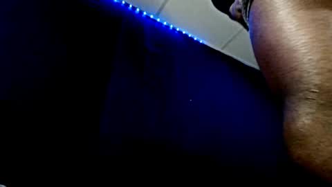 LulHbk online show from May 6, 9:44 am