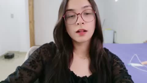 Luli online show from July 22, 2:19 pm