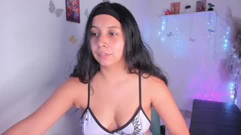 lulu10541697 online show from July 17, 2:55 am