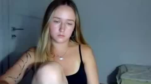 Lulu Baby18 online show from July 31, 6:24 pm