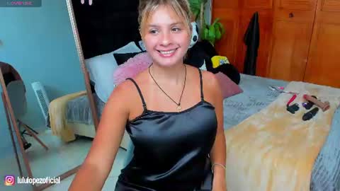 Lulu Lopez online show from August 9, 5:14 pm