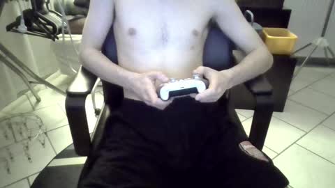luluarsss online show from March 1, 10:28 pm