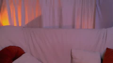 lulumayson online show from August 9, 10:16 am