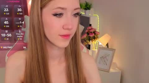Mia online show from August 6, 4:22 am