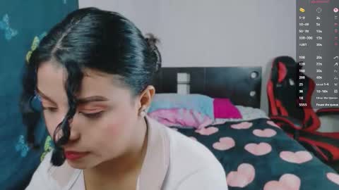luluupeach69 online show from July 12, 2:29 am