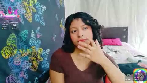 luluupeach69 online show from August 5, 4:27 pm