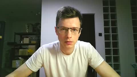 Andrew independent model 2000-0000 CET daily online show from August 1, 11:22 pm