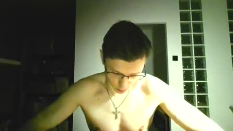 Andrew independent model 2000-0000 CET daily online show from August 5, 9:02 pm