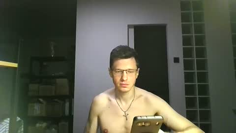 Andrew independent model 2000-0000 CET daily online show from August 6, 8:19 pm