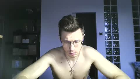 Andrew independent model 2000-0000 CET daily online show from August 9, 5:58 pm