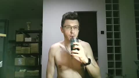 Andrew independent model 2000-0000 CET daily online show from August 9, 9:16 pm
