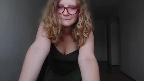 Lumi online show from July 25, 9:35 am