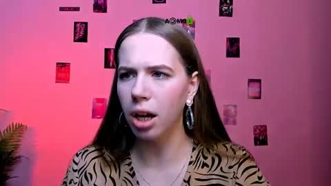 Sweet Lumi online show from September 3, 7:44 am