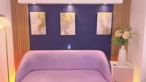 Lumier  online show from August 12, 9:50 pm
