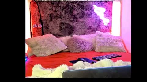 lumivex online show from July 13, 6:36 pm