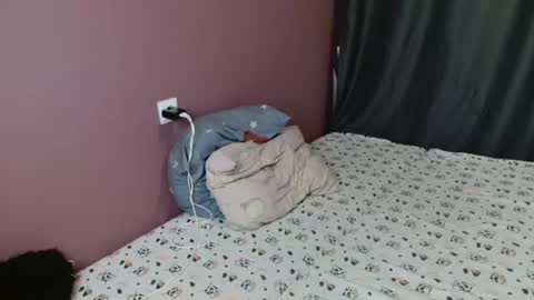 lumyshybby online show from July 13, 1:23 am