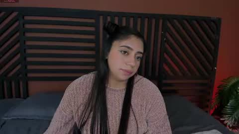 luna_cute14 online show from August 11, 11:18 pm
