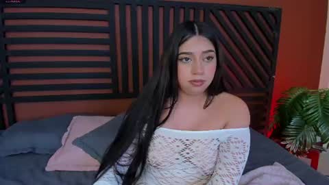 luna_cute14 online show from August 12, 8:11 pm