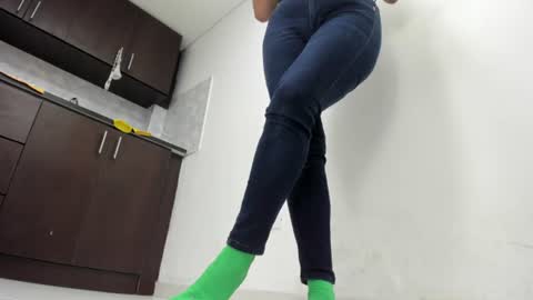 luna  online show from August 15, 3:38 pm
