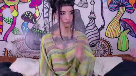 luna_gc online show from July 3, 12:23 am