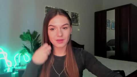 Luna online show from March 2, 12:02 pm