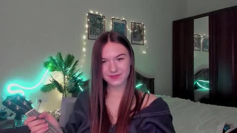 Luna online show from March 3, 2:25 pm