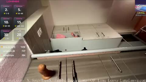 Luna Luuvz online show from August 2, 5:03 am