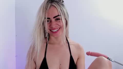 Luna Marquez online show from August 11, 12:07 pm