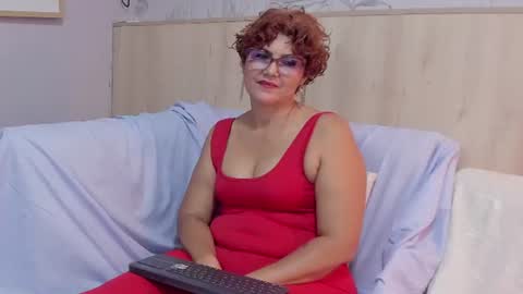 Luna online show from August 6, 11:15 pm