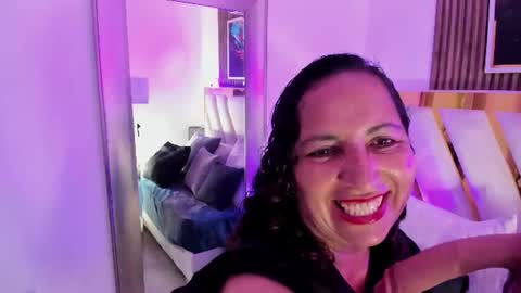 luna_naughty1 online show from August 11, 7:16 pm
